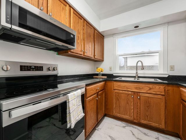 1295 Woodbrook Lane, 223, Columbus, OH 43223