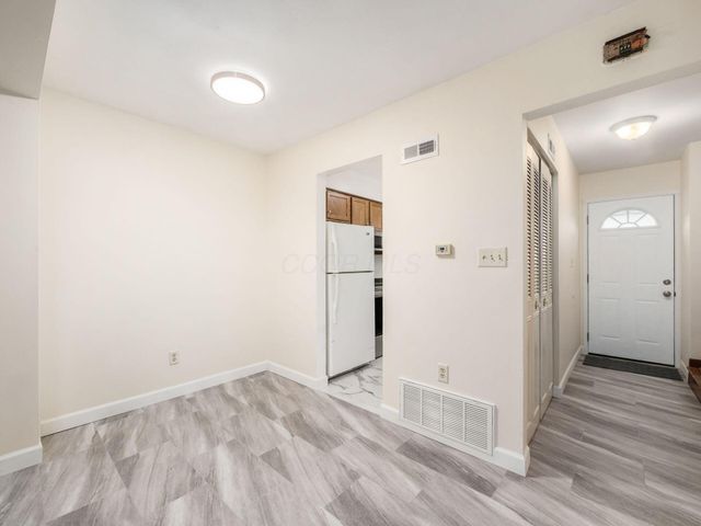 1295 Woodbrook Lane, 223, Columbus, OH 43223