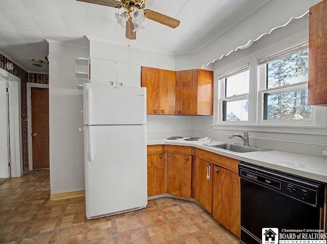 7 North Alleghany Avenue, Ellicott, NY 14701