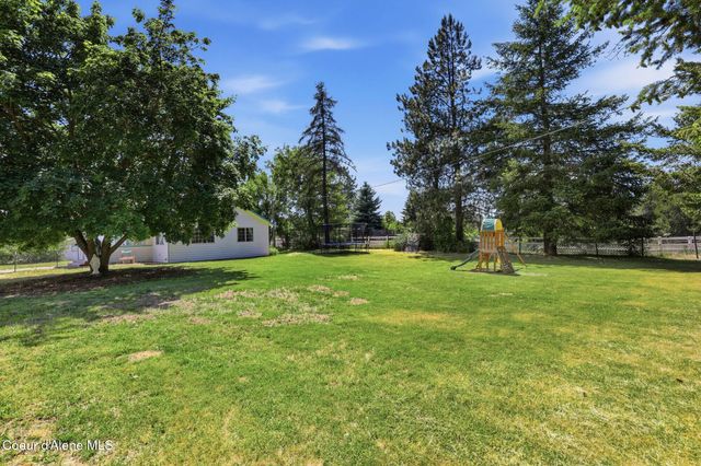 1870 W Judy K Dr, Rathdrum, ID 83858