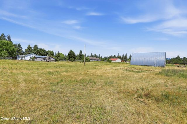 1870 W Judy K Dr, Rathdrum, ID 83858