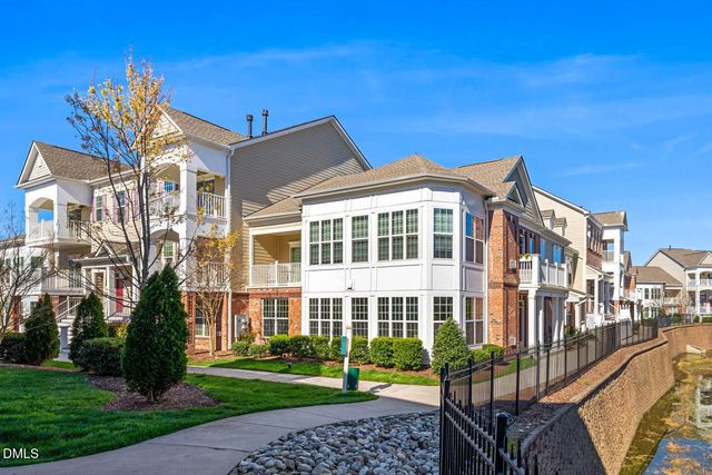 10320 Sablewood Drive, Raleigh, NC 27617