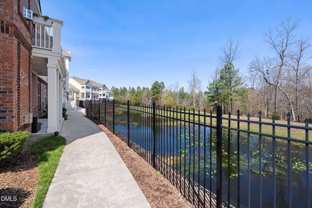10320 Sablewood Drive, Raleigh, NC 27617