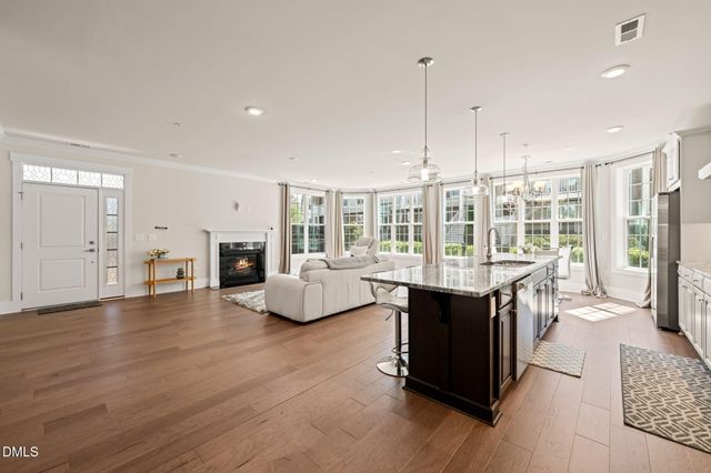 10320 Sablewood Drive, Raleigh, NC 27617