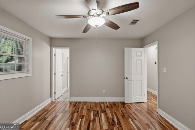 2162 Chestnut Place, Lithia Springs, GA 30122