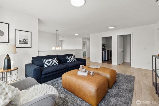 11807 26th Drive SE, Everett, WA 98208