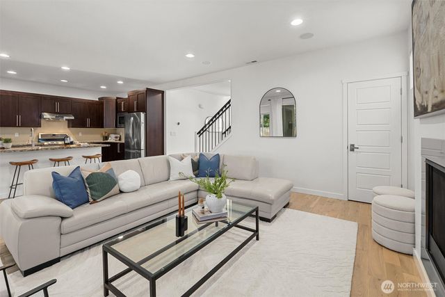 11807 26th Drive SE, Everett, WA 98208