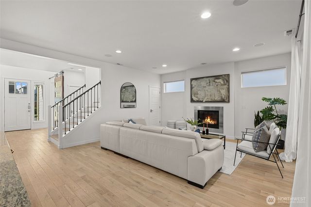 11807 26th Drive SE, Everett, WA 98208