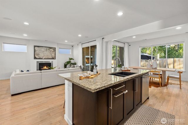 11807 26th Drive SE, Everett, WA 98208