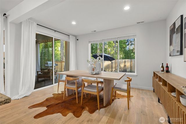 11807 26th Drive SE, Everett, WA 98208