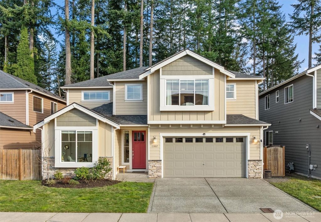 11807 26th Drive SE, Everett, WA 98208