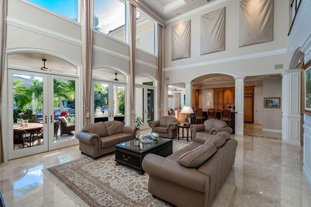 2356 NE 26th Street, Lighthouse Point, FL 33064