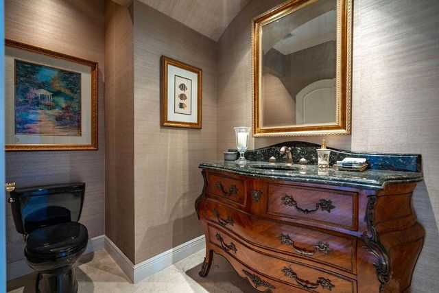 2356 NE 26th Street, Lighthouse Point, FL 33064