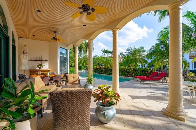 2356 NE 26th Street, Lighthouse Point, FL 33064