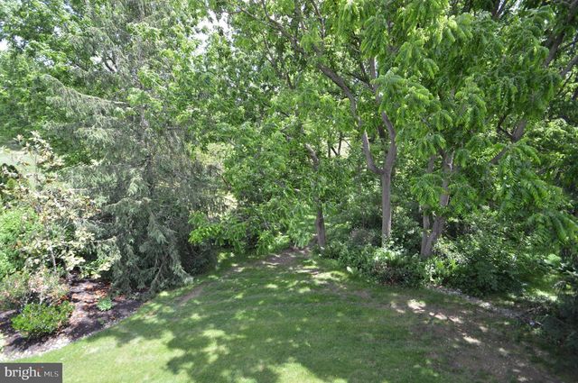 613 MALLARD DR, Manheim, PA 17545