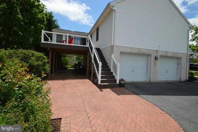 613 MALLARD DR, Manheim, PA 17545