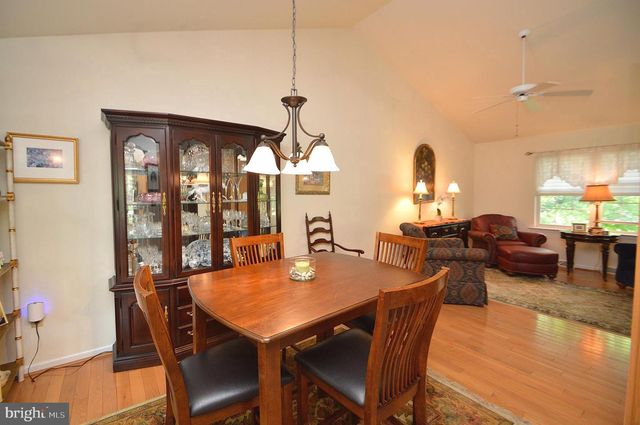 613 MALLARD DR, Manheim, PA 17545