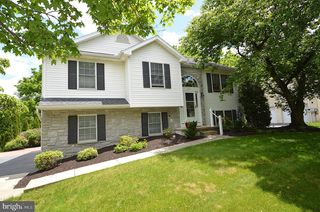 613 MALLARD DR, Manheim, PA 17545
