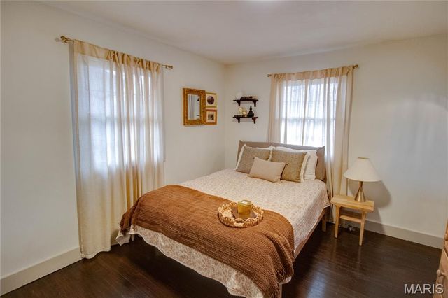 610 Vermont Street, Bethalto, IL 62010