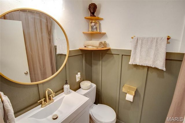 610 Vermont Street, Bethalto, IL 62010