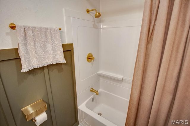 610 Vermont Street, Bethalto, IL 62010