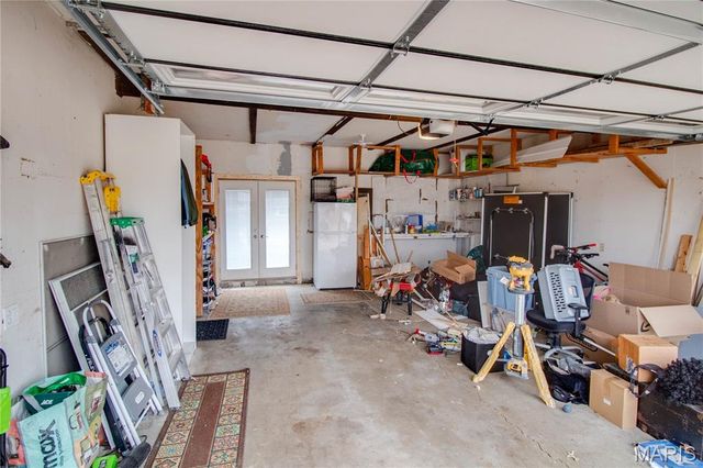 610 Vermont Street, Bethalto, IL 62010