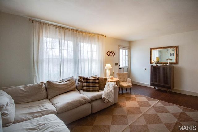 610 Vermont Street, Bethalto, IL 62010