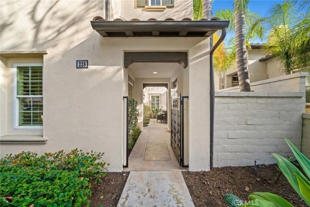 228 Terra Cotta, Irvine, CA 92603