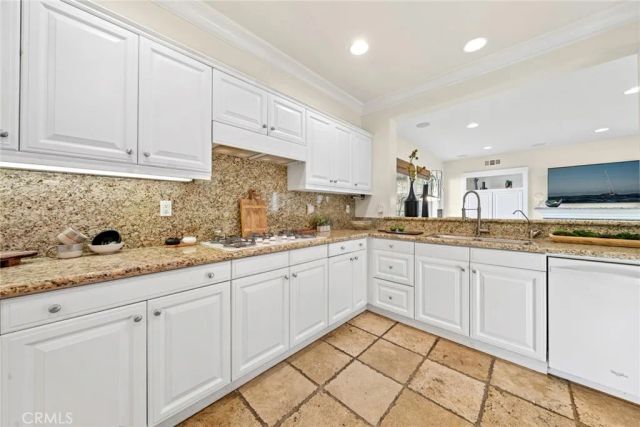 228 Terra Cotta, Irvine, CA 92603