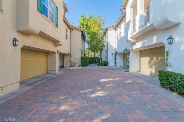 181 Lockford, Irvine, CA 92602