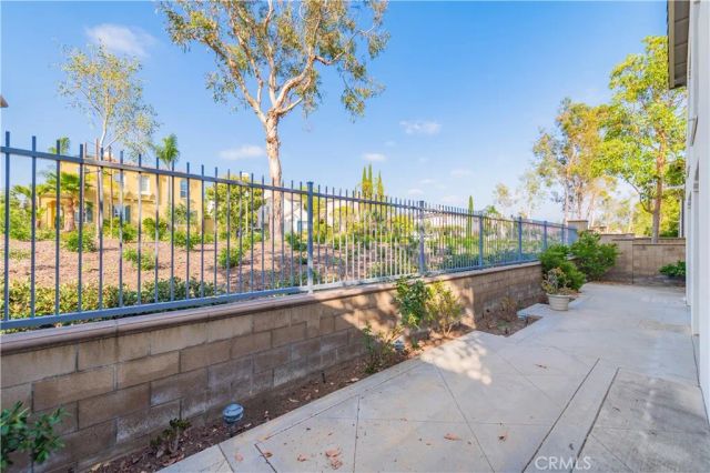 181 Lockford, Irvine, CA 92602