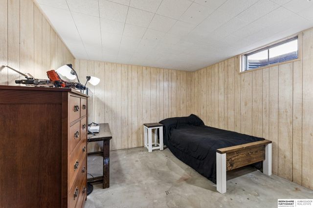 12858 A Street, Omaha, NE 68144