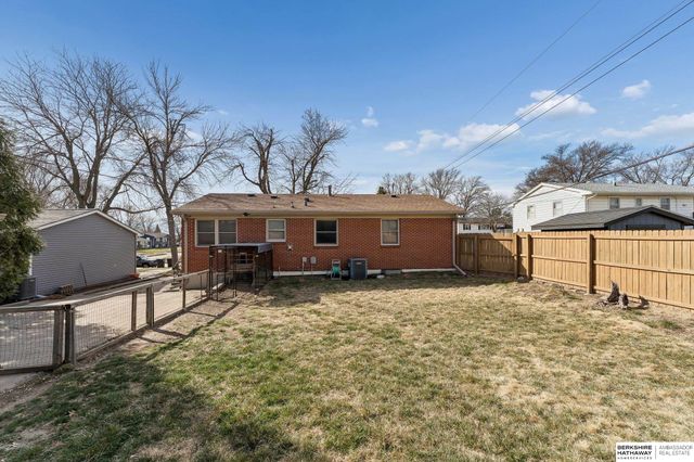 12858 A Street, Omaha, NE 68144