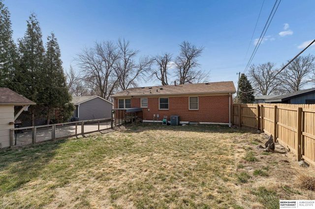 12858 A Street, Omaha, NE 68144