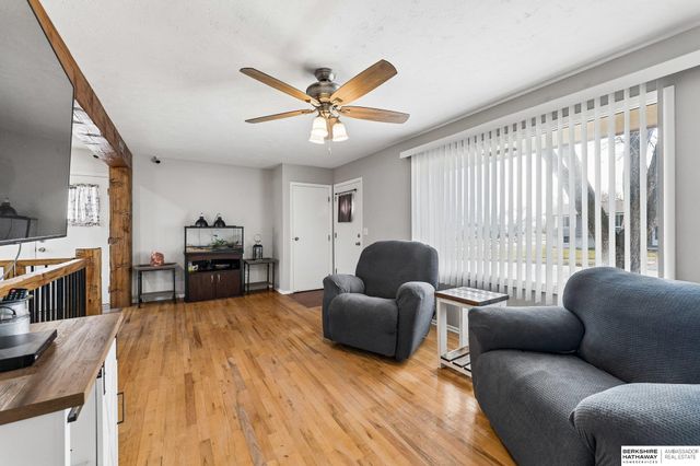 12858 A Street, Omaha, NE 68144