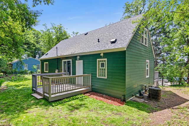 820 Point Douglas Road S, Saint Paul, MN 55119