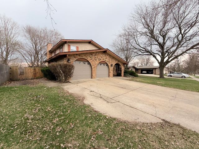 516 Ca Crest Drive, Shorewood, IL 60404