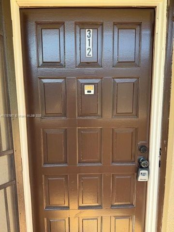 6101 N Falls Circle Dr 312, Lauderhill, FL 33319