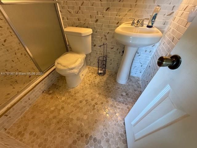 6101 N Falls Circle Dr 312, Lauderhill, FL 33319