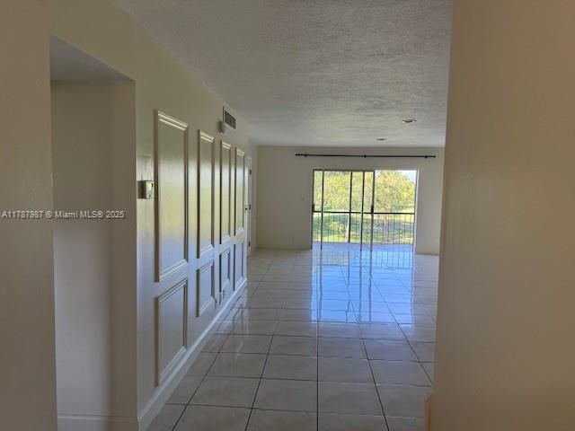 6101 N Falls Circle Dr 312, Lauderhill, FL 33319