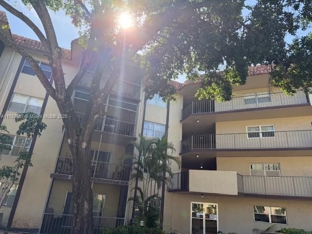 6101 N Falls Circle Dr 312, Lauderhill, FL 33319
