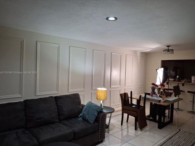 6101 N Falls Circle Dr 312, Lauderhill, FL 33319