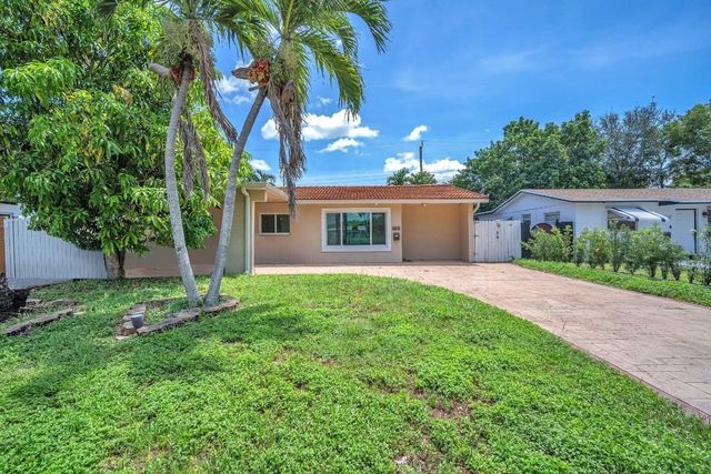 1121 N 66th Terrace, Hollywood, FL 33024