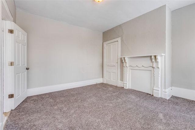 1228 Woodland Ave, Marshall Shadeland, PA 15212