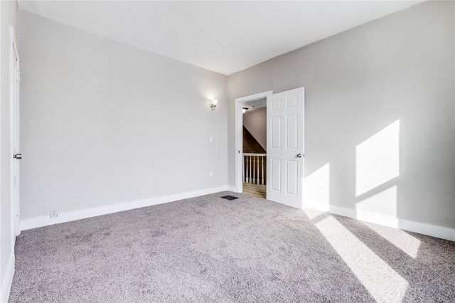 1228 Woodland Ave, Marshall Shadeland, PA 15212