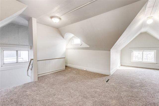 1228 Woodland Ave, Marshall Shadeland, PA 15212