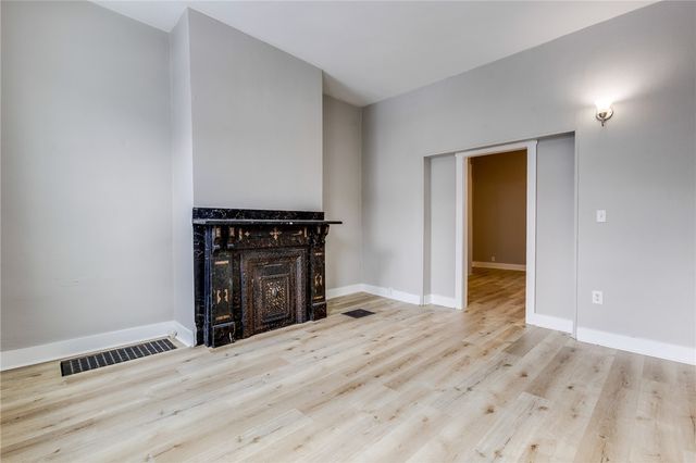 1228 Woodland Ave, Marshall Shadeland, PA 15212