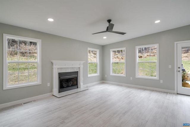 5860 BEARWOOD RD, Crozet, VA 22932