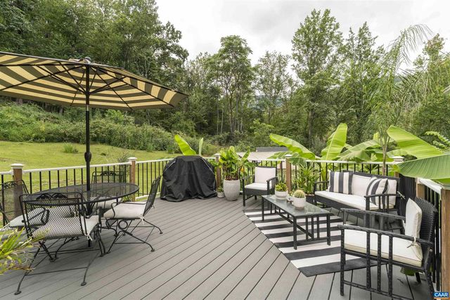 5860 BEARWOOD RD, Crozet, VA 22932