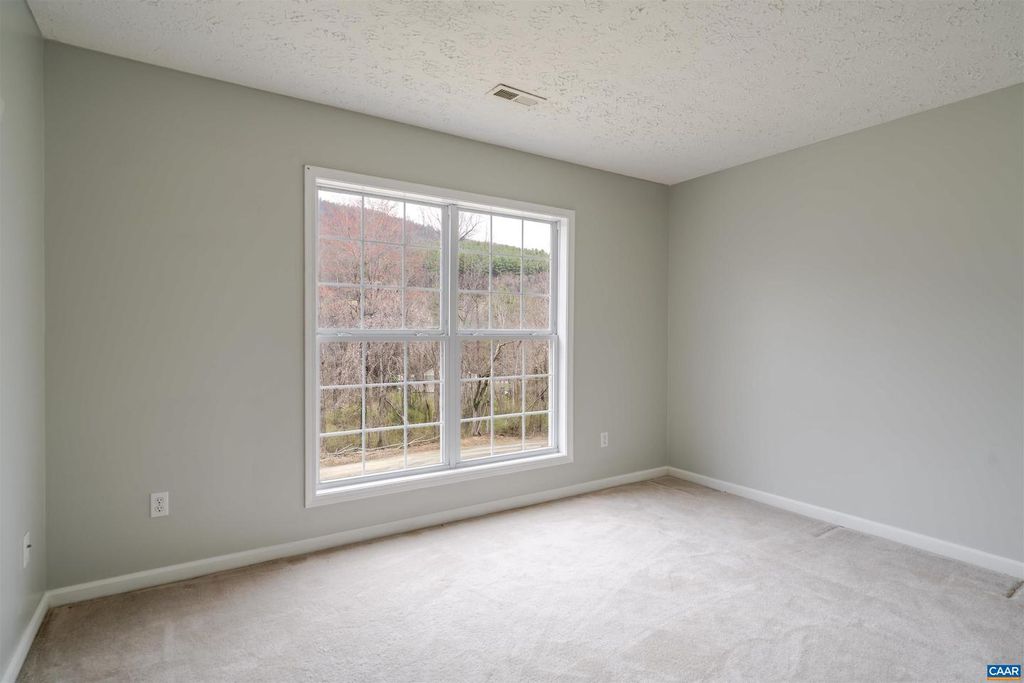 Image 42 of property listing at 5860 BEARWOOD RD, Crozet, VA 22932